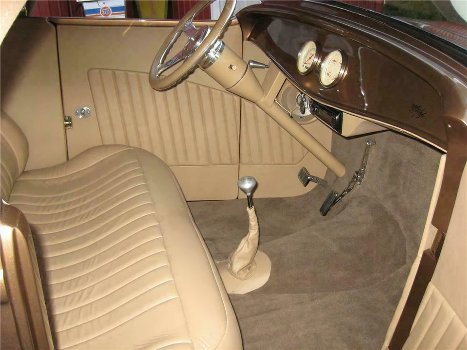 1932 Ford Model 18 & 40 - Image 4 of 5