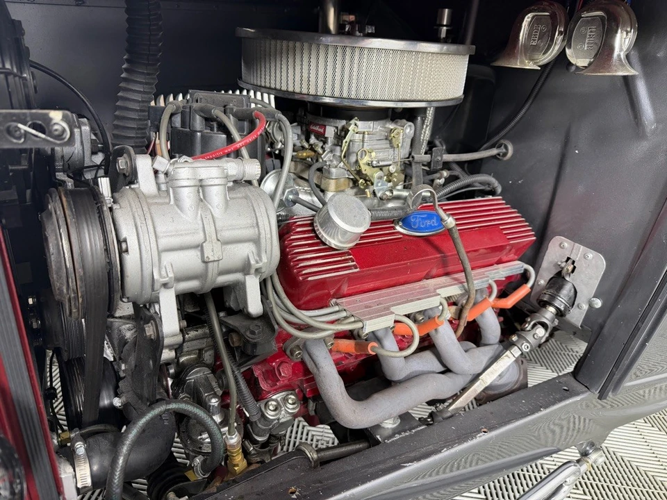 1932 Ford Model 18 & 40 - Image 28 of 30