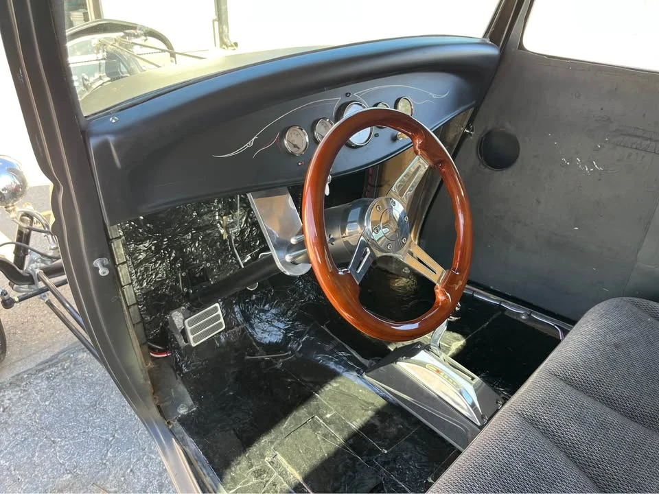 1932 Ford Model 18 & 40 - Image 7 of 8