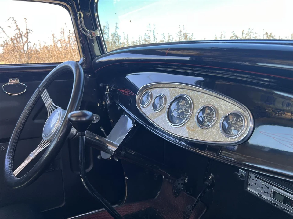 1932 Ford Model 18 & 40 - Image 5 of 24