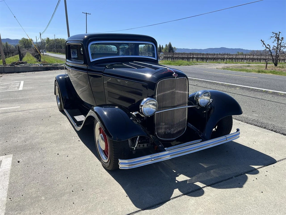 1932 Ford Model 18 & 40 - Image 3 of 24