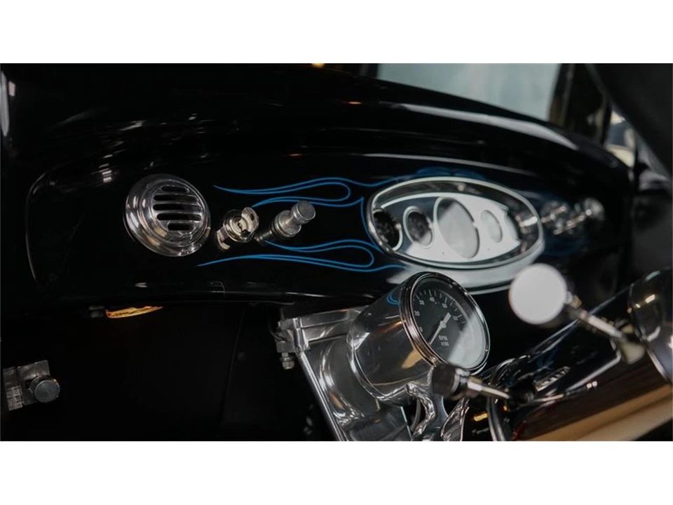 1932 Ford Model 18 & 40 - Image 22 of 31