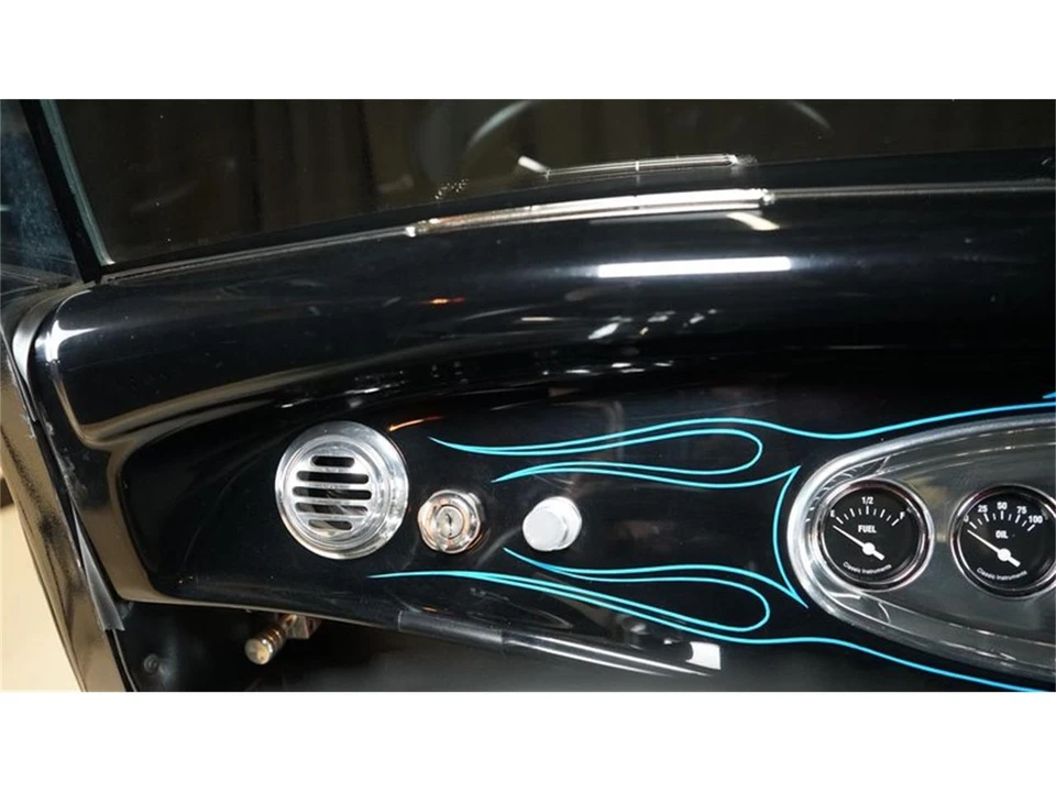 1932 Ford Model 18 & 40 - Image 20 of 31