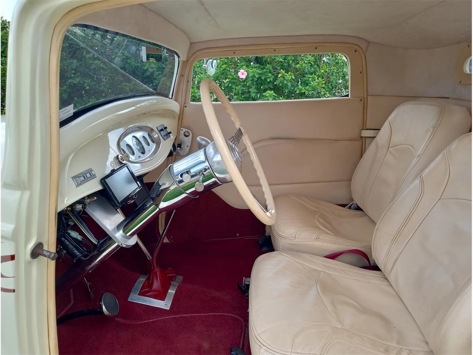 1932 Ford Model 18 & 40 - Image 11 of 12