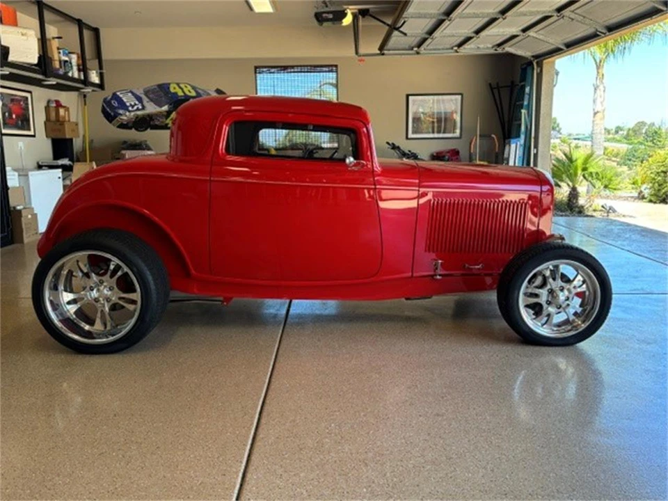 1932 Ford Model 18 & 40 - Image 4 of 31