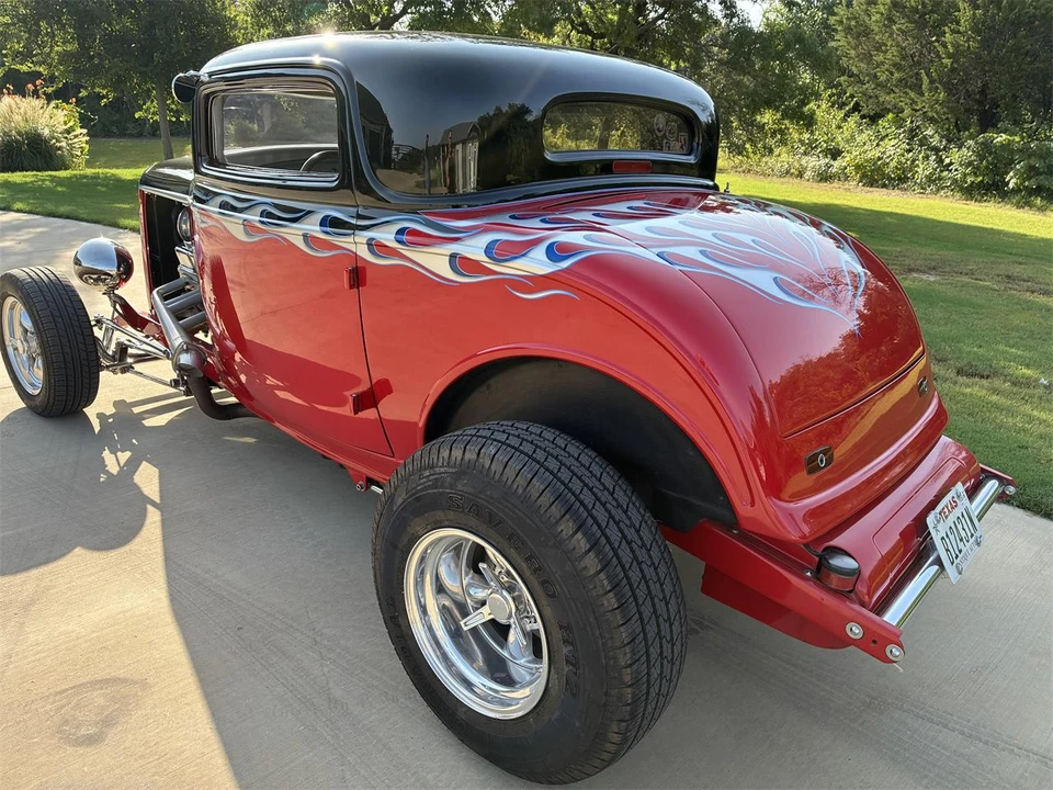 1932 Ford Model 18 & 40 - Image 4 of 28