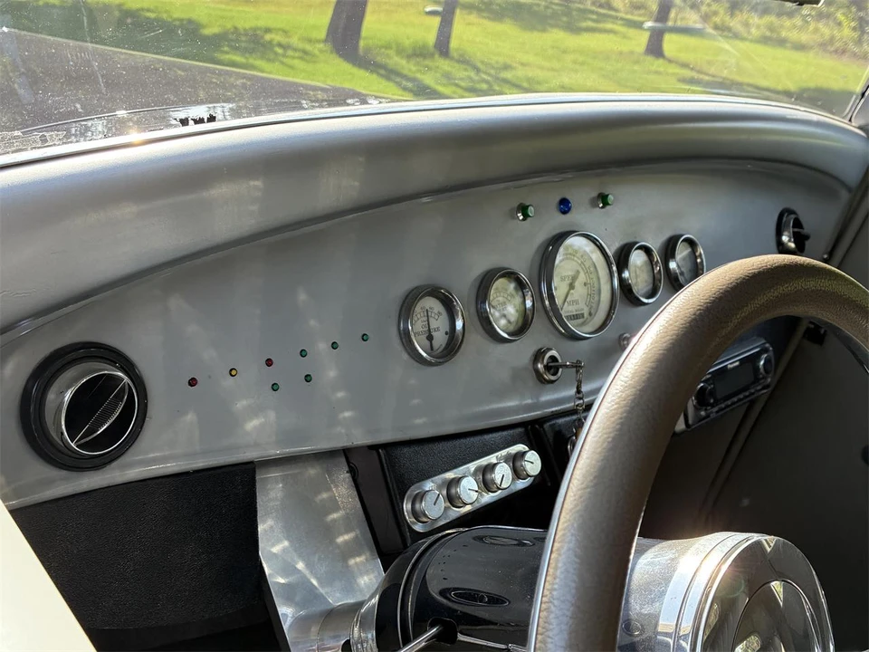 1932 Ford Model 18 & 40 - Image 9 of 28