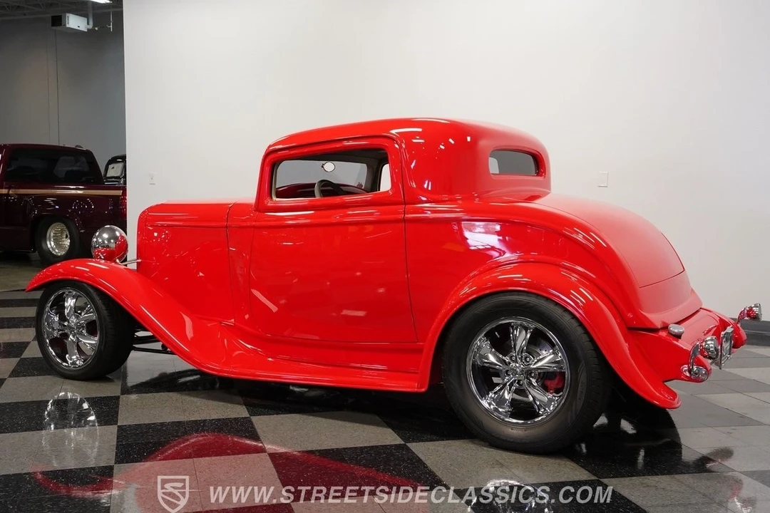 1932 Ford Model 18 & 40 - Image 9 of 21