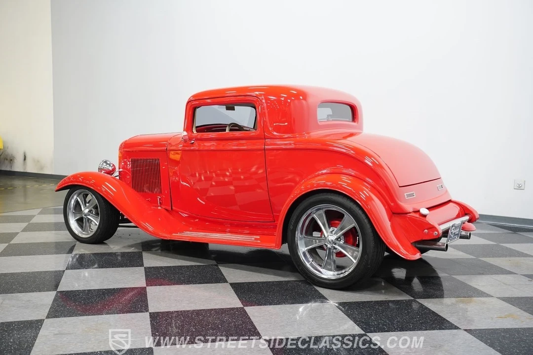1932 Ford Model 18 & 40 - Image 9 of 12