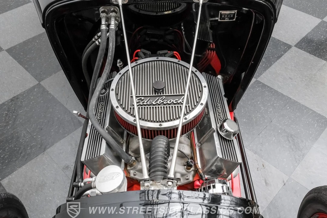 1932 Ford Model 18 & 40 - Image 4 of 12