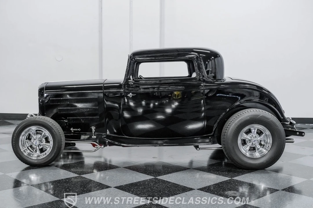 1932 Ford Model 18 & 40 - Image 3 of 21