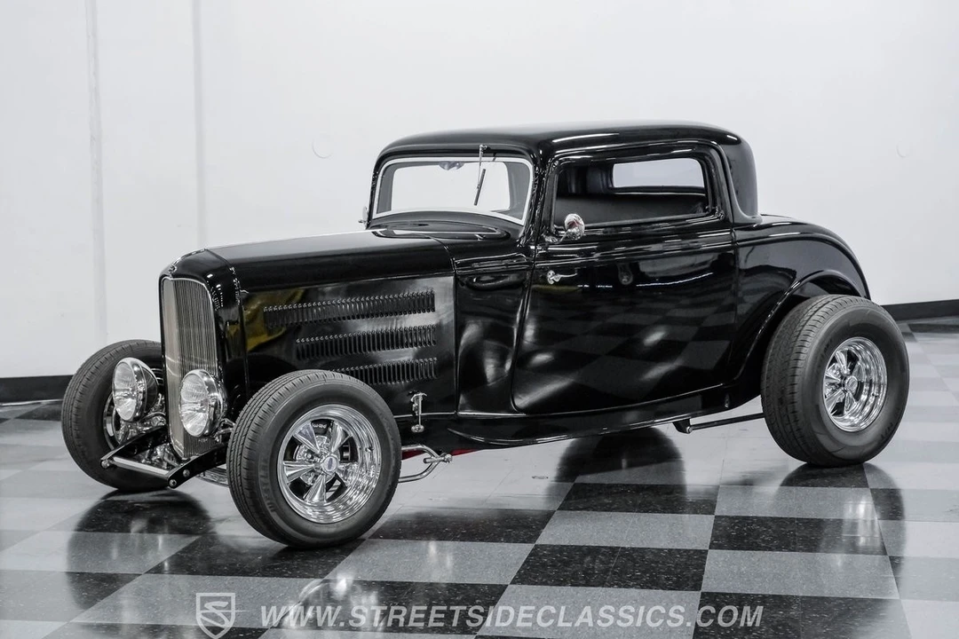 1932 Ford Model 18 & 40 - Image 6 of 21