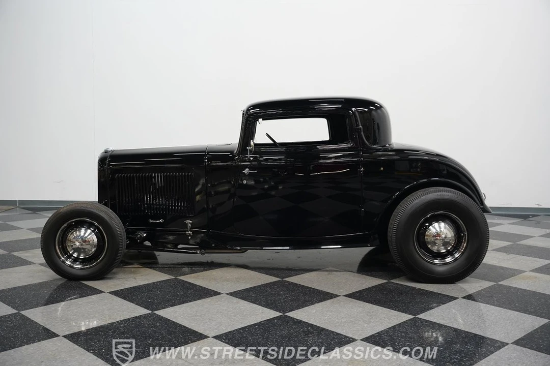 1932 Ford Model 18 & 40 - Image 7 of 21