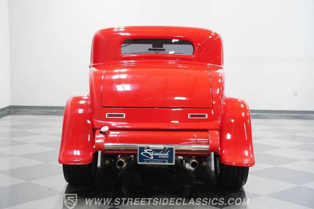 1932 Ford Model 18 & 40 - Image 10 of 12