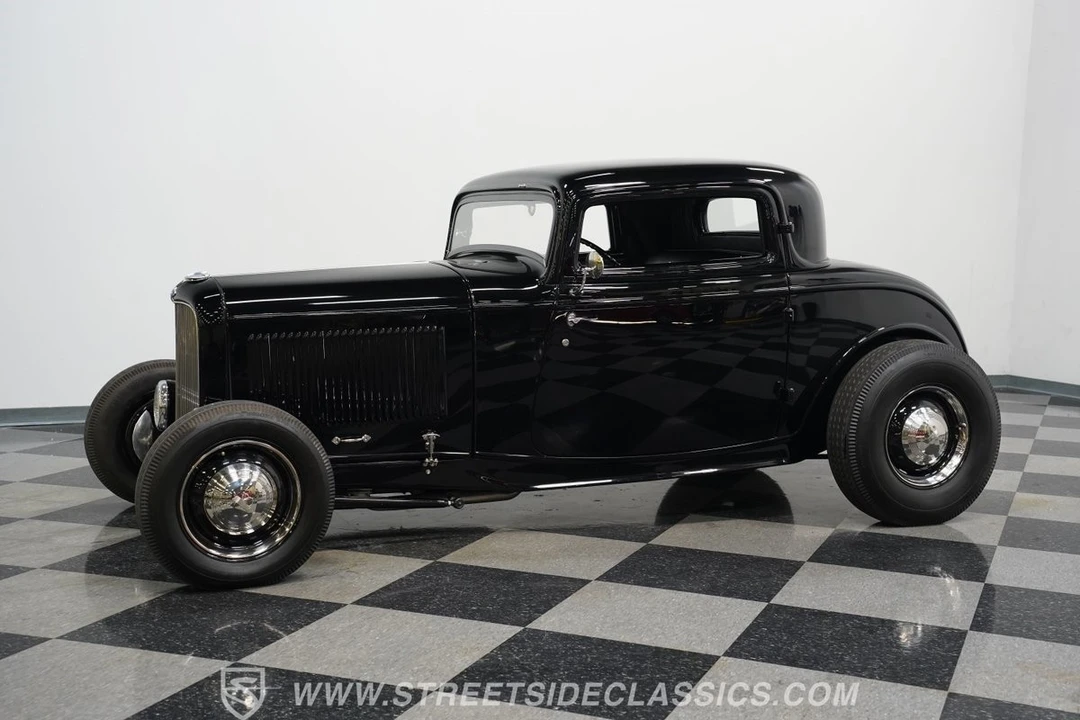 1932 Ford Model 18 & 40 - Image 7 of 12