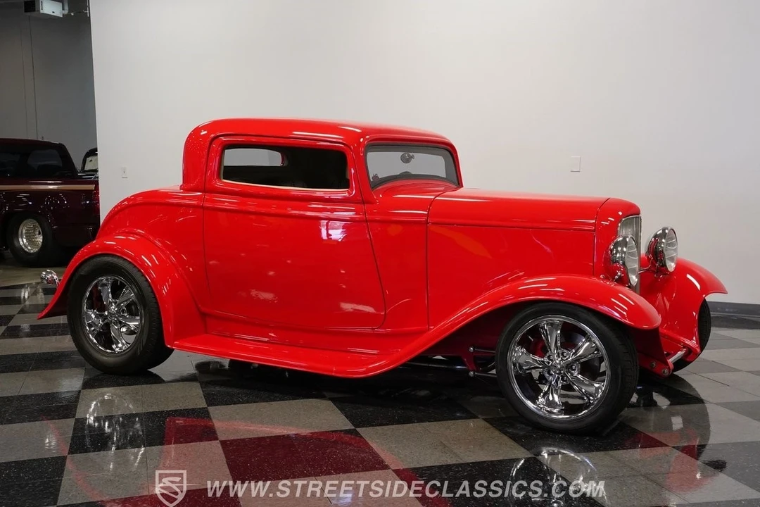 1932 Ford Model 18 & 40 - Image 16 of 21