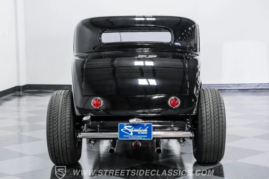 1932 Ford Model 18 & 40 - Image 10 of 21