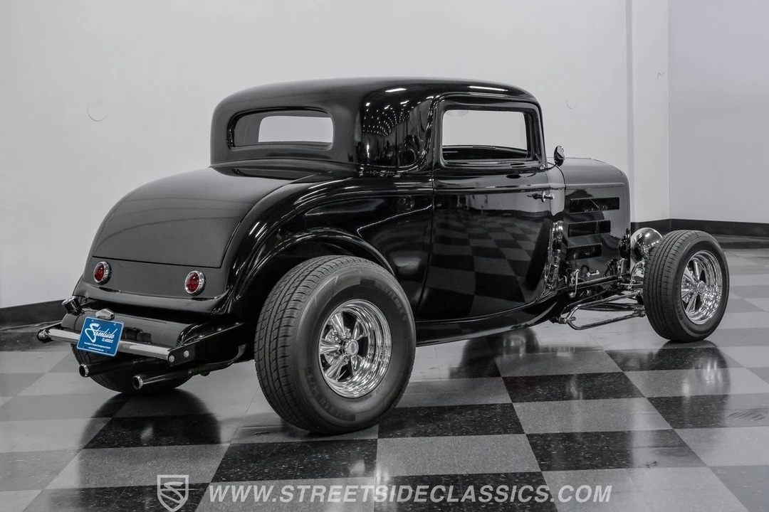 1932 Ford Model 18 & 40 - Image 11 of 21