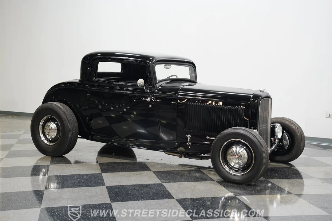 1932 Ford Model 18 & 40 - Image 15 of 21