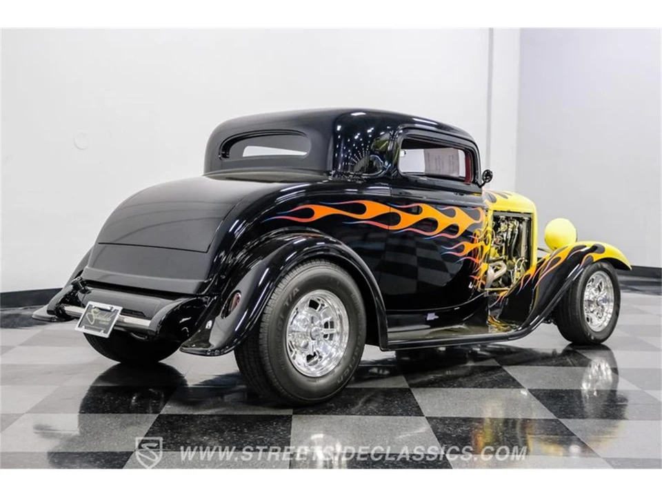 1932 Ford Model 18 & 40 - Image 11 of 31