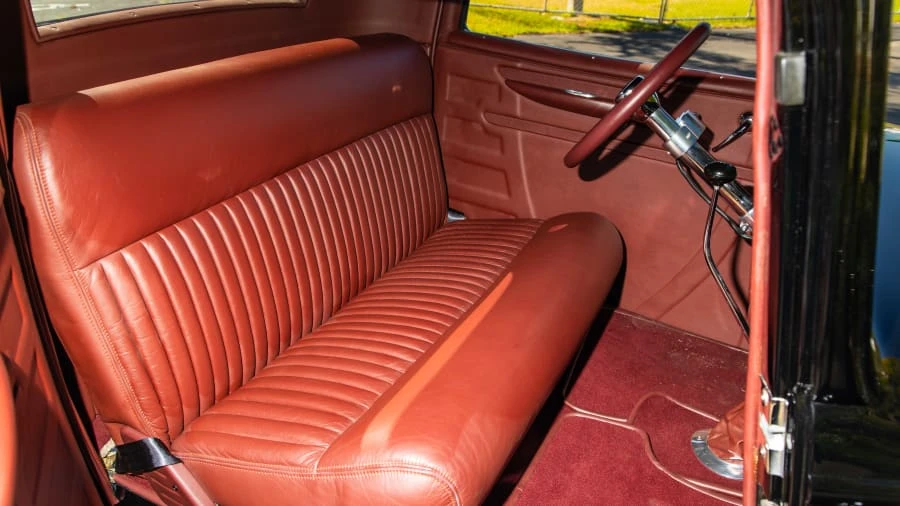 1932 Ford Model 18 & 40 - Image 10 of 12