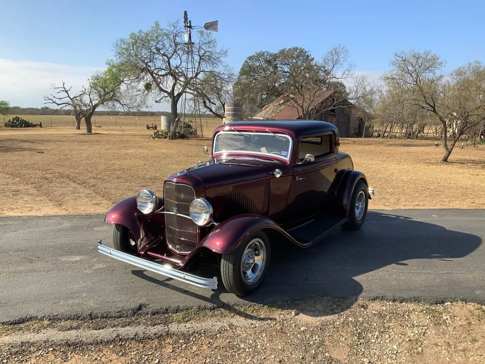 1932 Ford Model 18 & 40 - Image 11 of 31