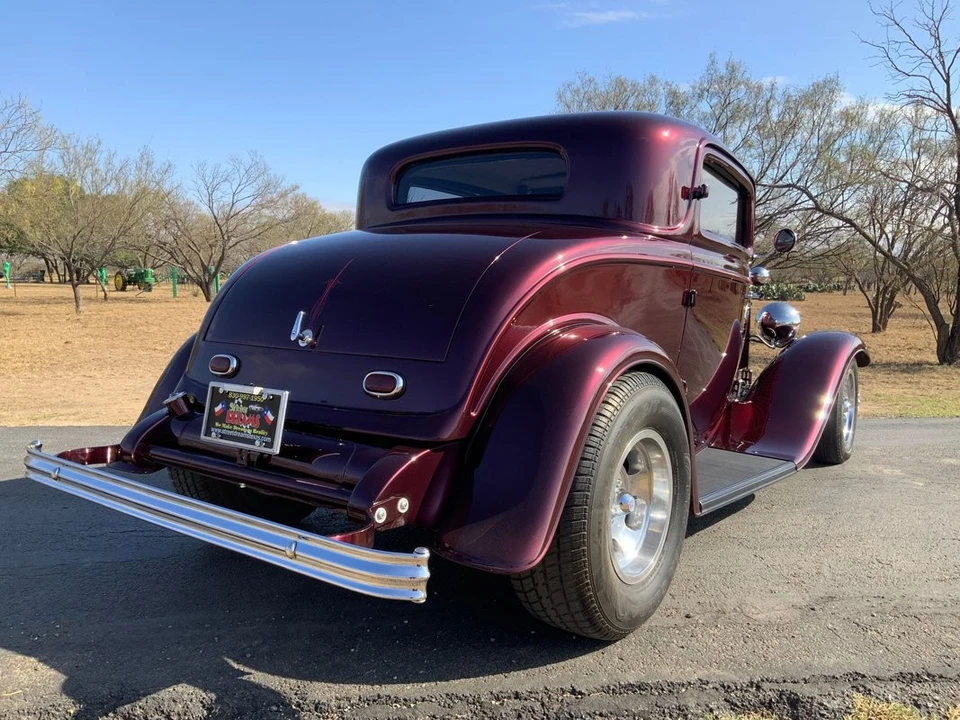 1932 Ford Model 18 & 40 - Image 6 of 31