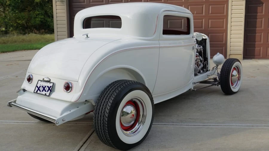 1932 Ford Model 18 & 40 - Image 2 of 12
