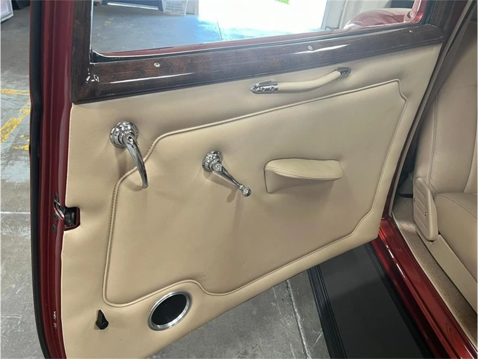 1932 Ford Model 18 & 40 - Image 30 of 31