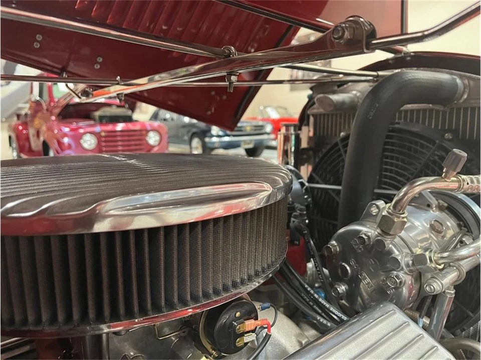 1932 Ford Model 18 & 40 - Image 16 of 31