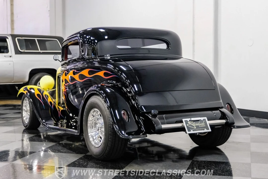 1932 Ford Model 18 & 40 - Image 10 of 12