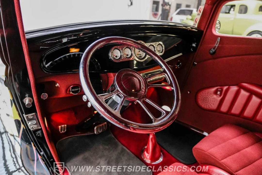 1932 Ford Model 18 & 40 - Image 4 of 21