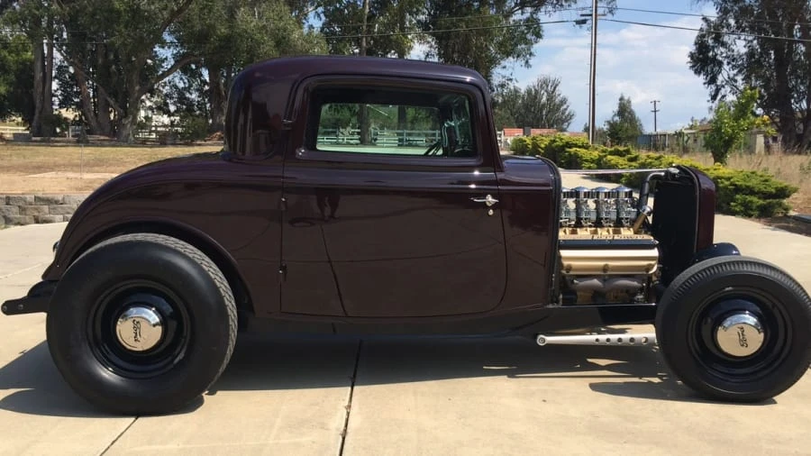 1932 Ford Hot Rod - Image 2 of 10