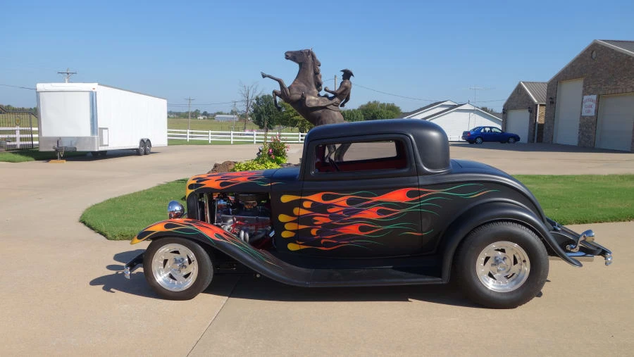 1932 Ford Model 18 & 40 - Image 2 of 12