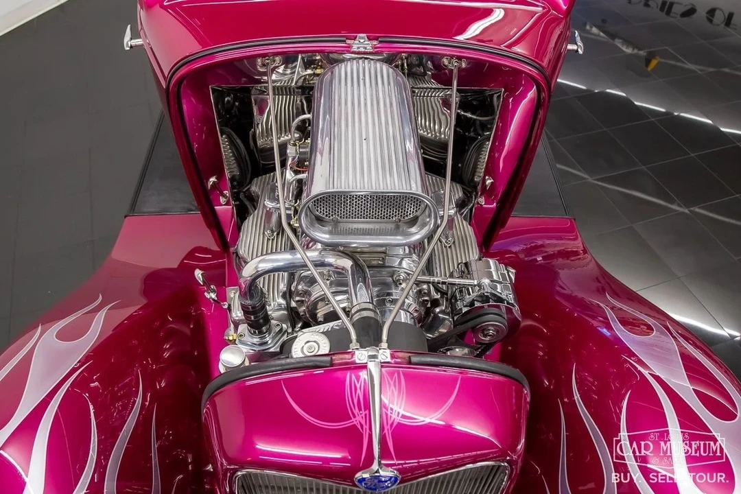 1932 Ford Model 18 & 40 - Image 17 of 21