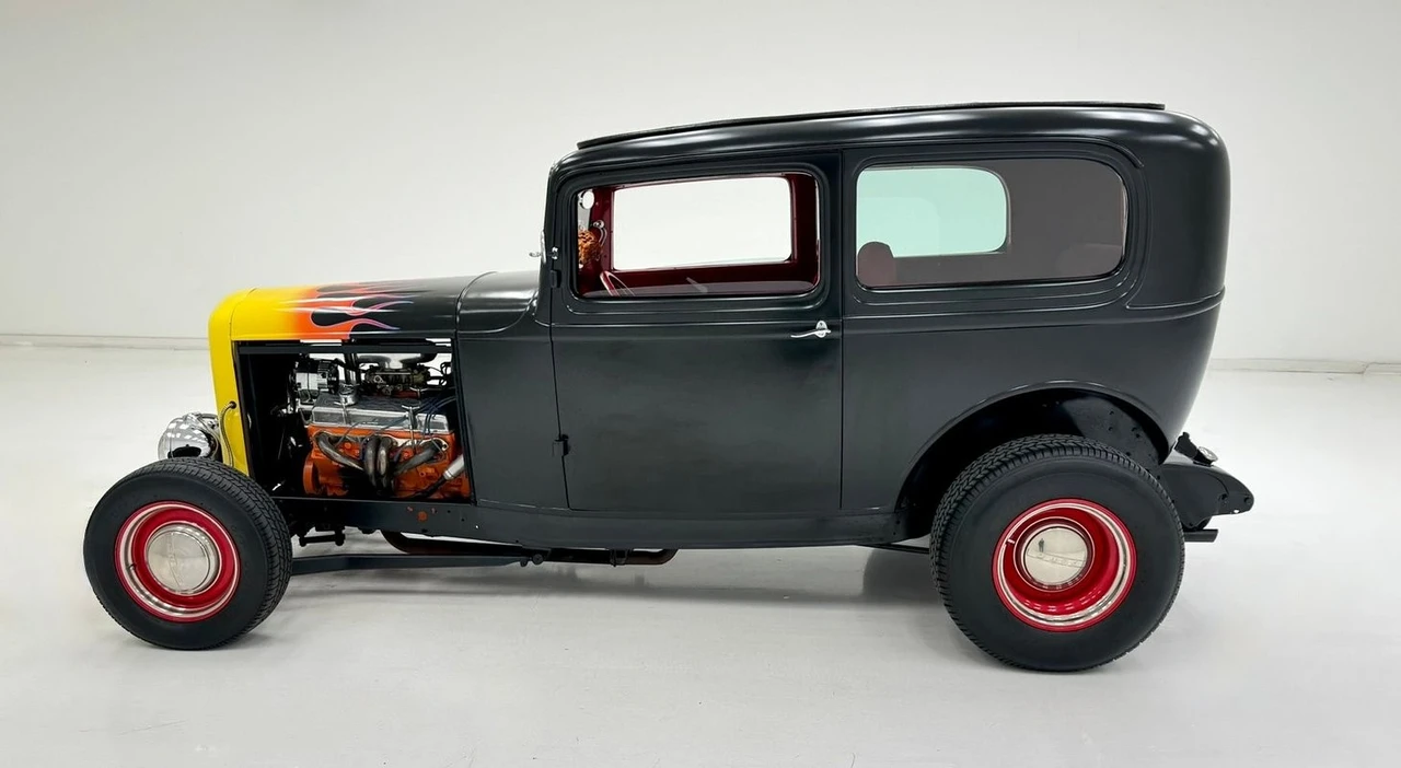 1932 Ford Model 18 & 40 - Image 2 of 31