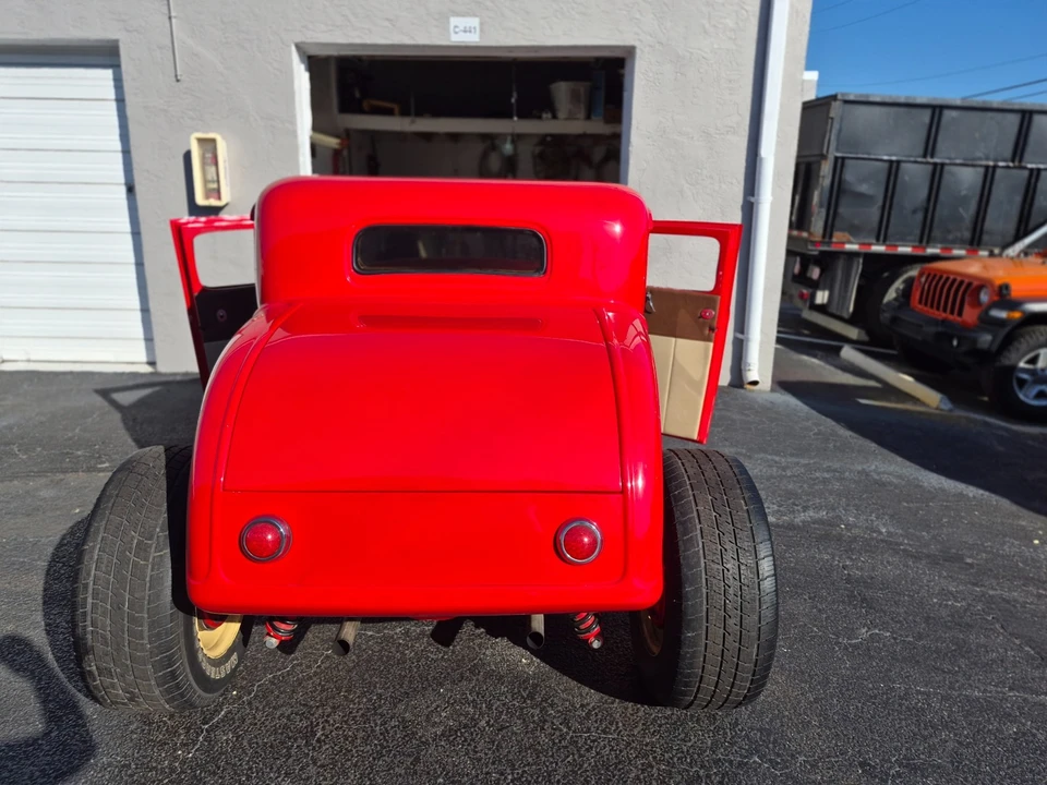 1932 Ford Model 18 & 40 - Image 4 of 18