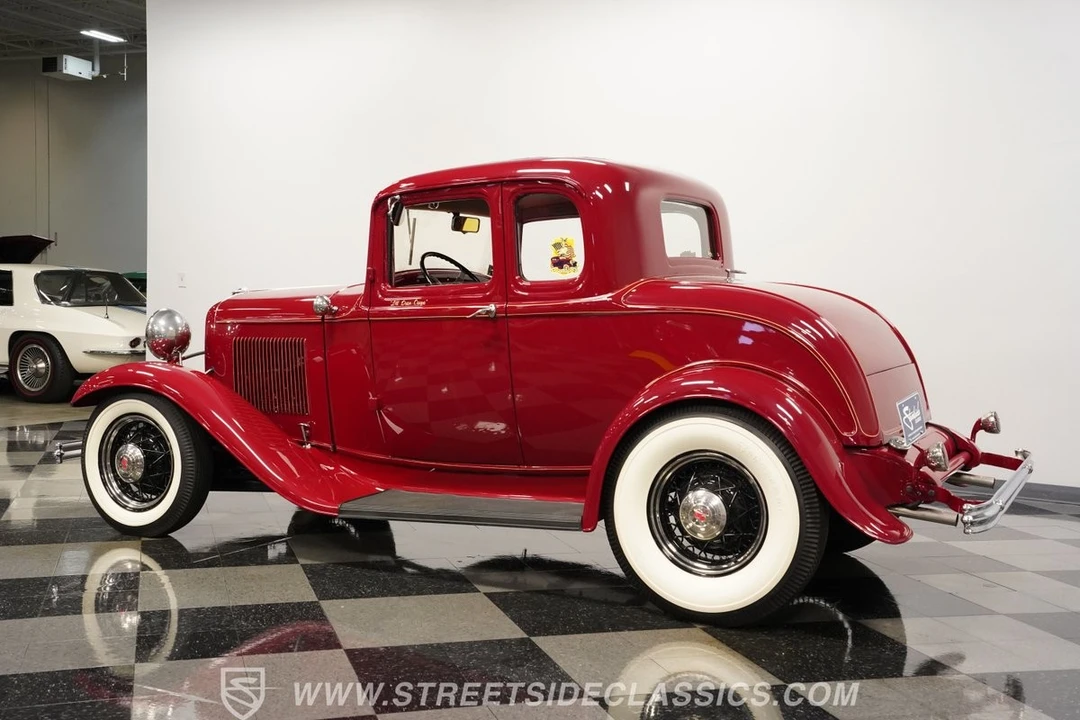 1932 Ford Model B - Image 10 of 12