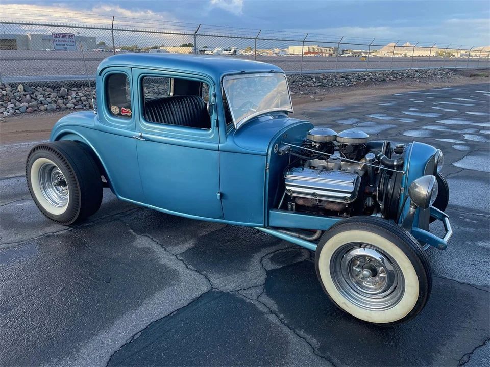 1932 Ford Model 18 & 40 - Image 7 of 17