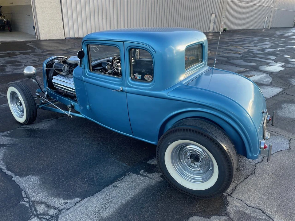 1932 Ford Model 18 & 40 - Image 2 of 17