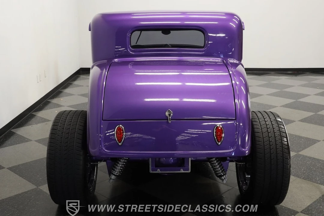1932 Ford Model 18 & 40 - Image 8 of 12