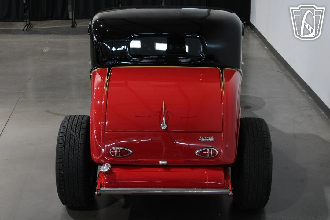 1932 Ford Model 18 & 40 - Image 11 of 12