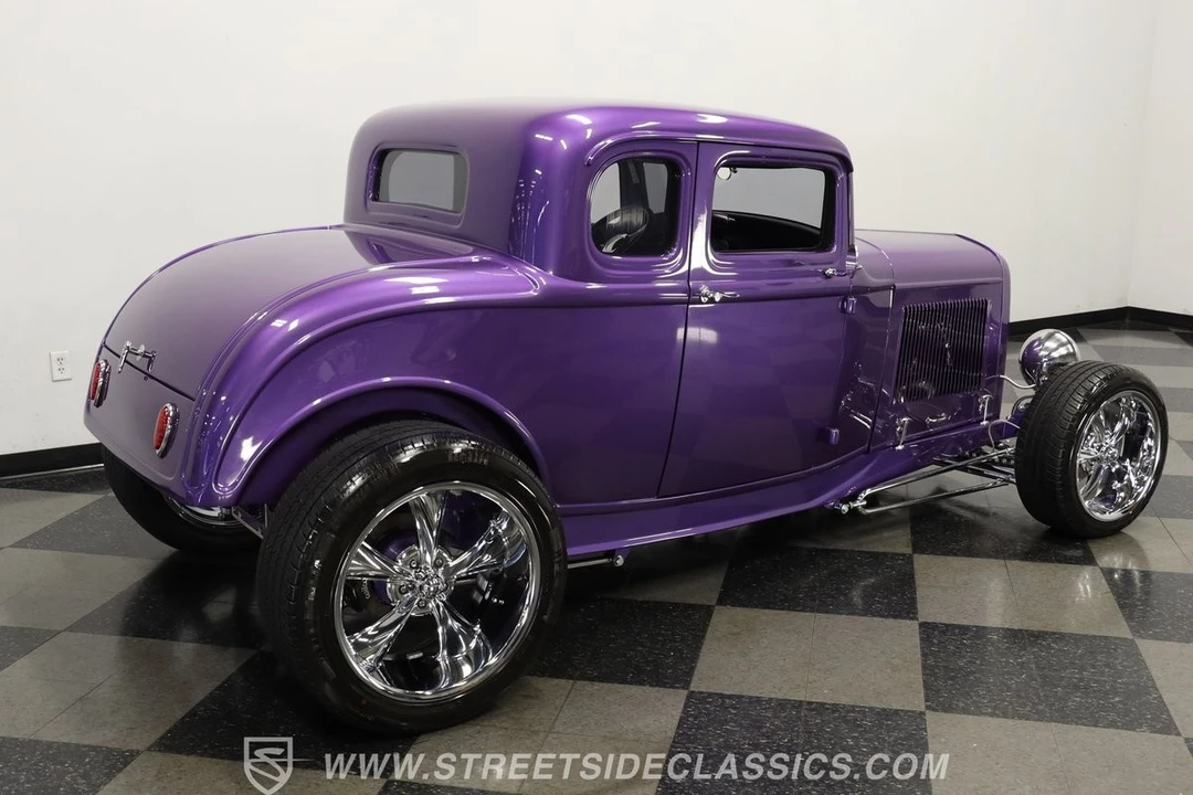 1932 Ford Model 18 & 40 - Image 11 of 12