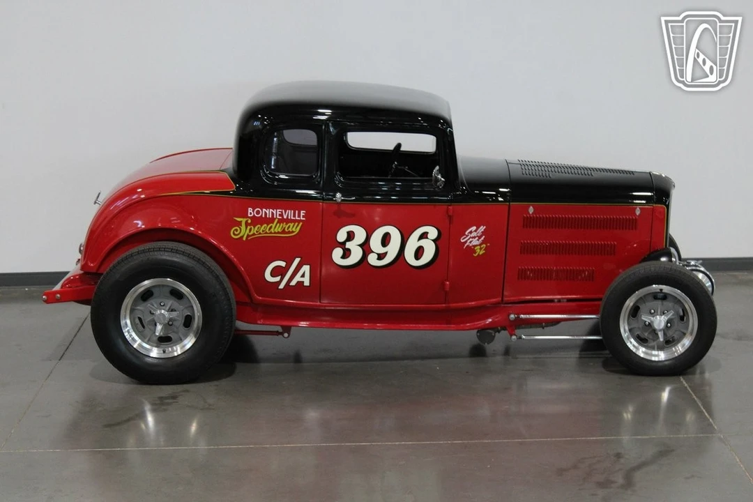 1932 Ford Model 18 & 40 - Image 9 of 12