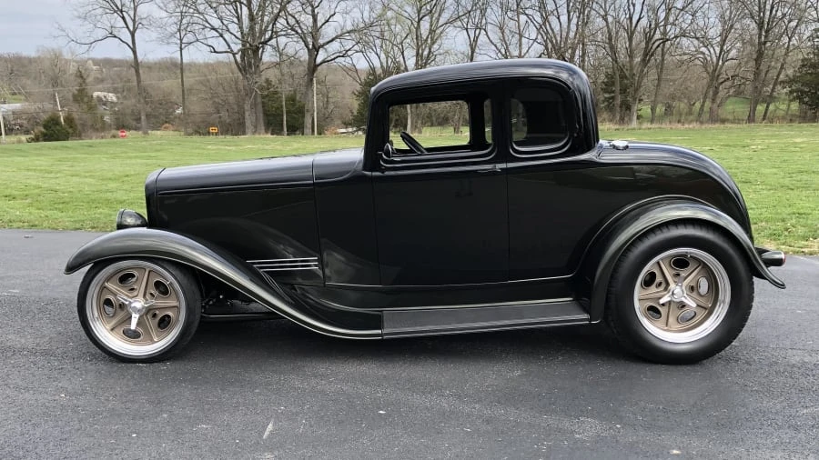 1932 Ford Model 18 & 40 - Image 2 of 18