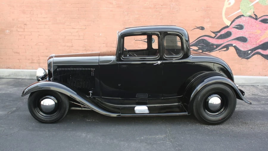 1932 Ford Model 18 & 40 - Image 2 of 31