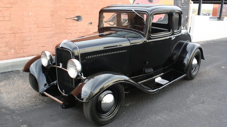 1932 Ford Model 18 & 40 - Image 12 of 31