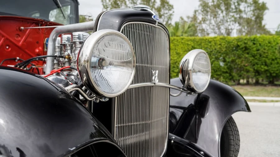 1932 Ford Model 18 & 40 - Image 10 of 12