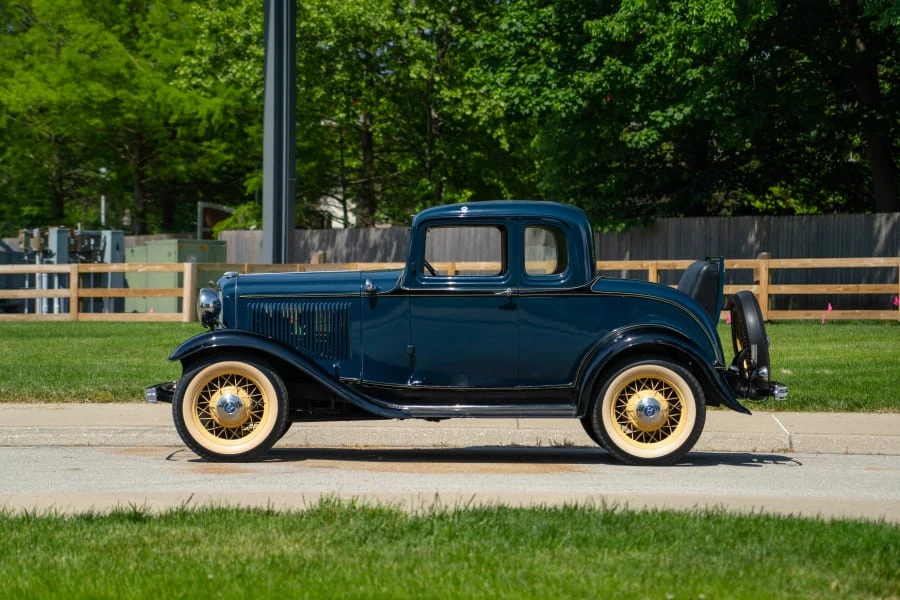 1932 Ford Model 18 & 40 - Image 4 of 15