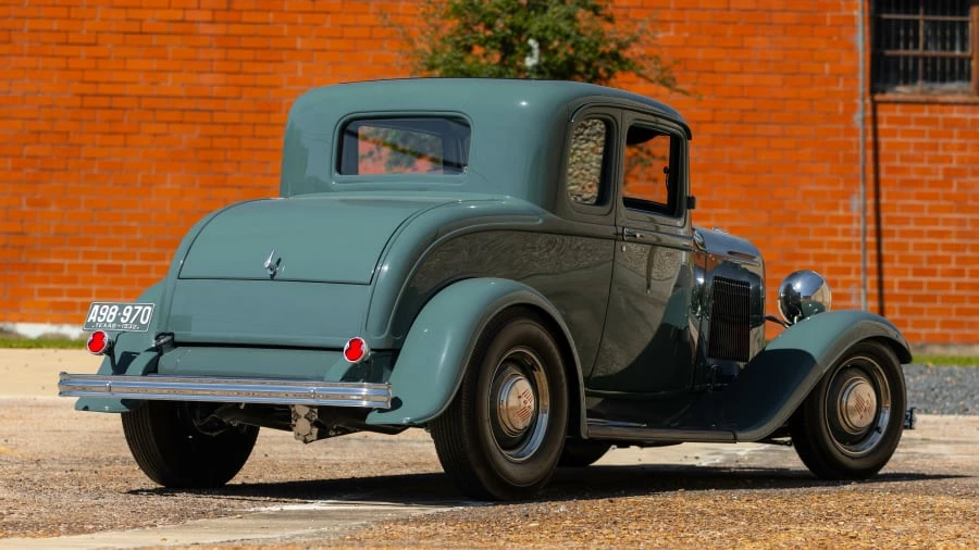 1932 Ford Model 18 & 40 - Image 15 of 18